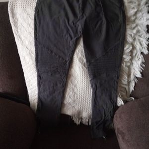 I have a great pair of stretch pants medium